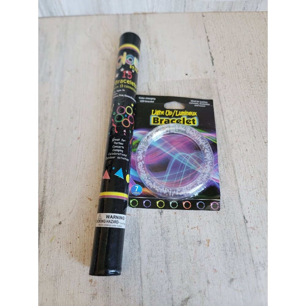 Glow dark‎ bracelet stick set NEW accessory unique